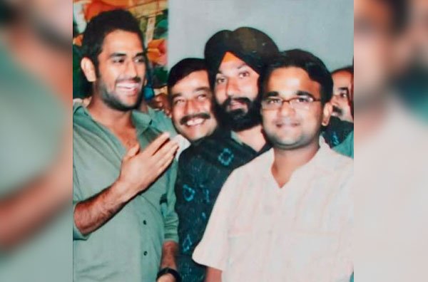 See Unseen and Rare Pictures of MS Dhoni