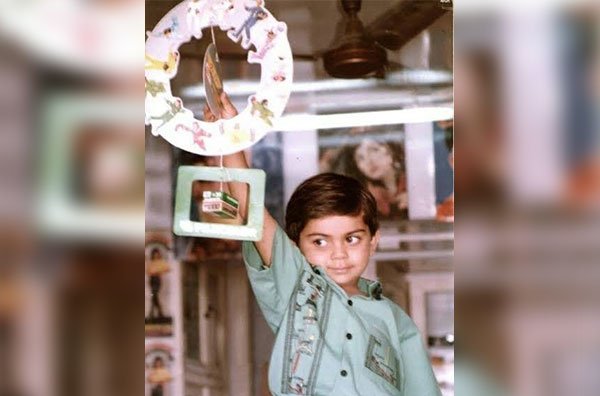 See Unseen and Rare Pictures of Virat Kohli 