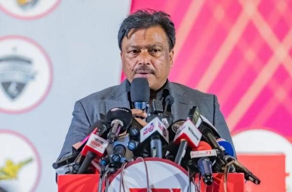 BCB president Faruque Ahmed defies government request to step down